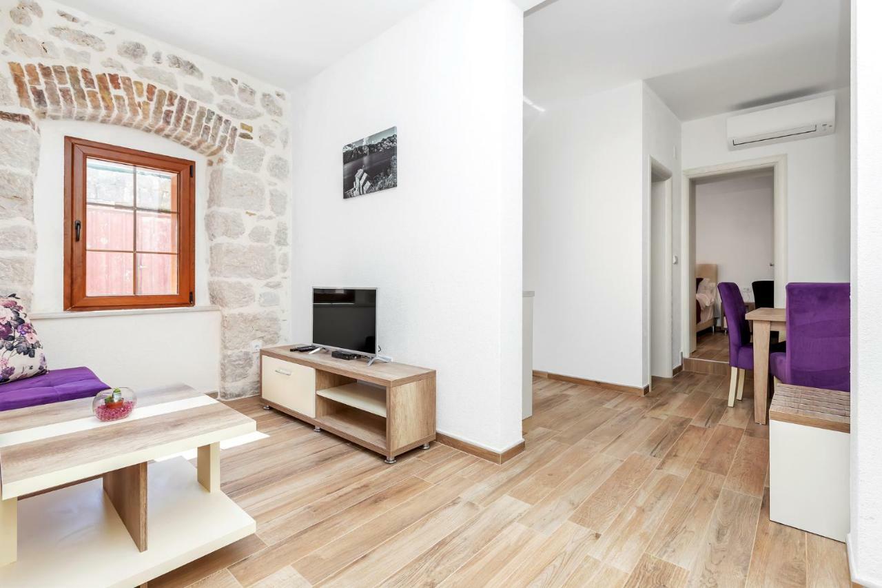 Apartments Mezini 11 Κότορ Εξωτερικό φωτογραφία