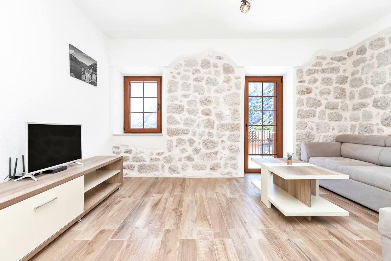 Apartments Mezini 11 Κότορ Εξωτερικό φωτογραφία