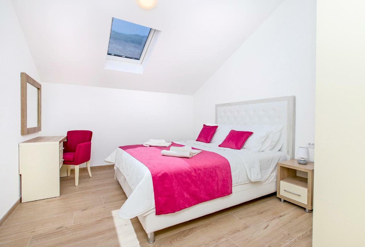 Apartments Mezini 11 Κότορ Εξωτερικό φωτογραφία