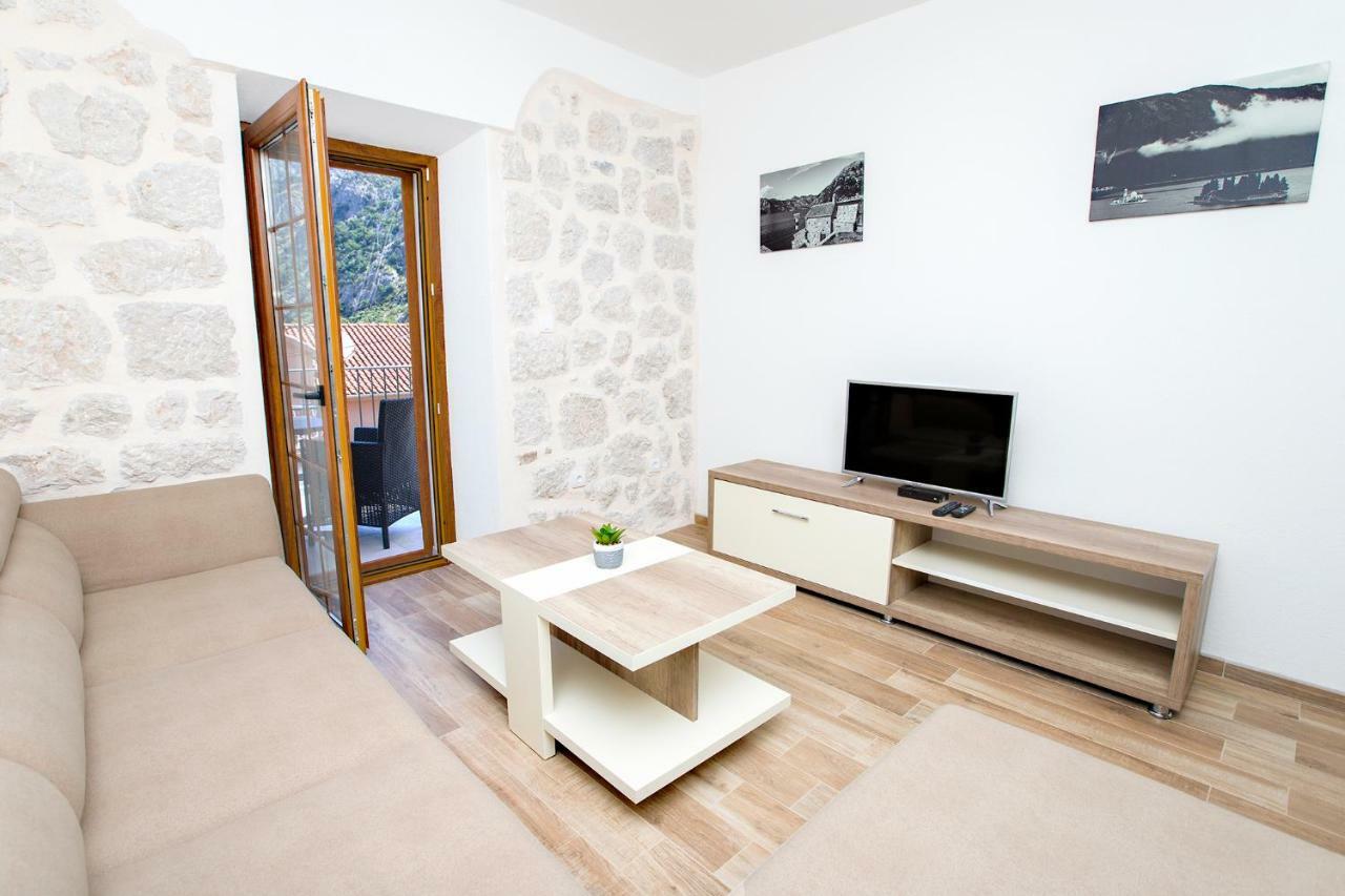 Apartments Mezini 11 Κότορ Εξωτερικό φωτογραφία